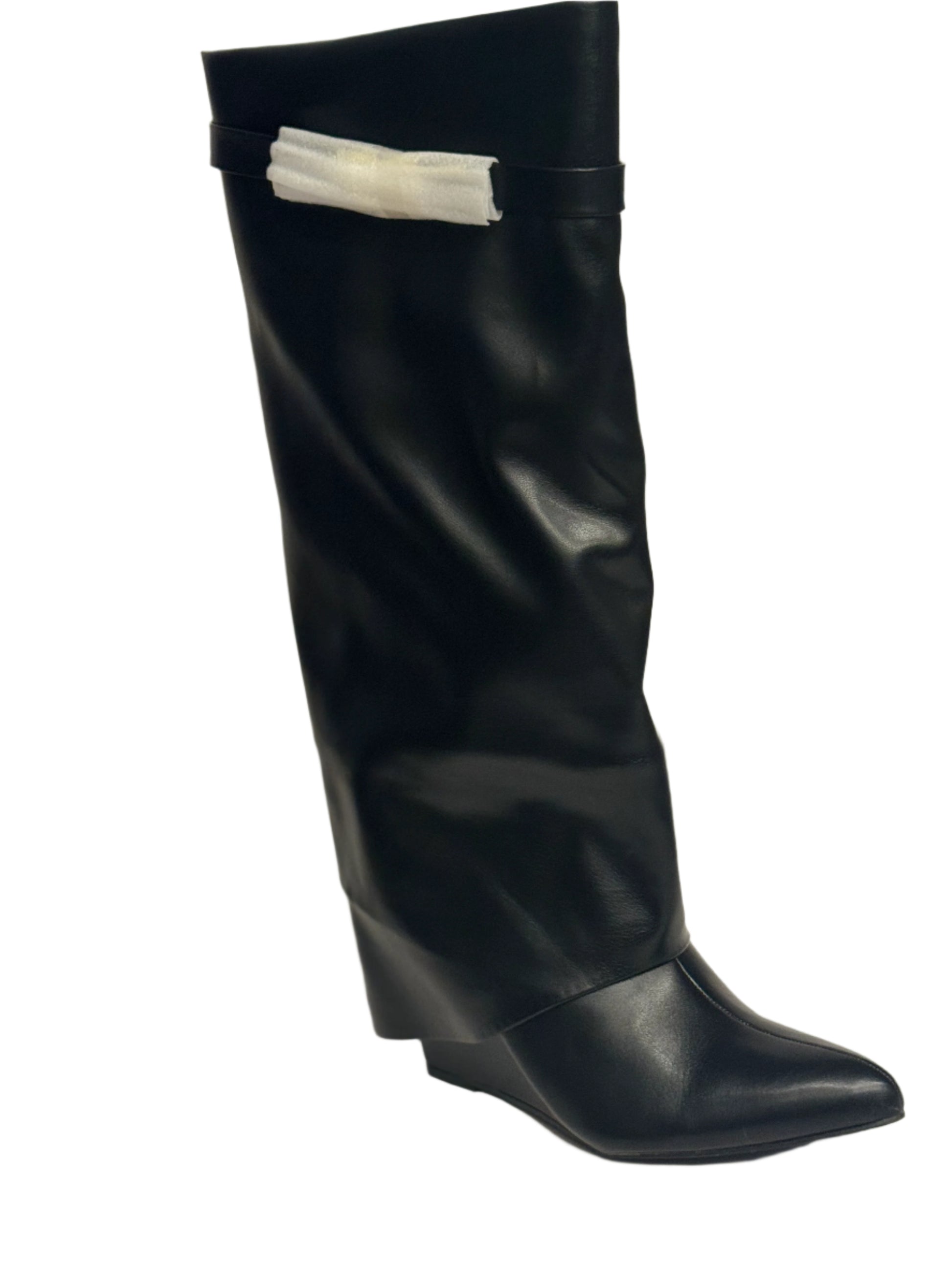 black short boot